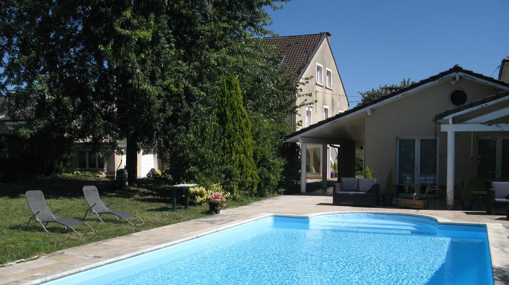 Ferienwohnung Les Jardins Du Golf Metz Exterior foto