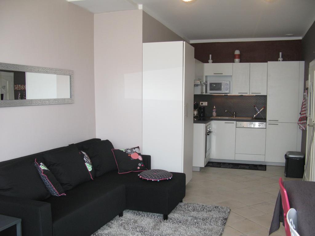 Ferienwohnung Les Jardins Du Golf Metz Exterior foto